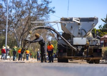 Deben ciudadanos acudir a delegaciones para solicitar bacheo en sus colonias