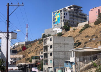 Buscan evitar edificaciones en zonas propensas a deslaves de Baja California