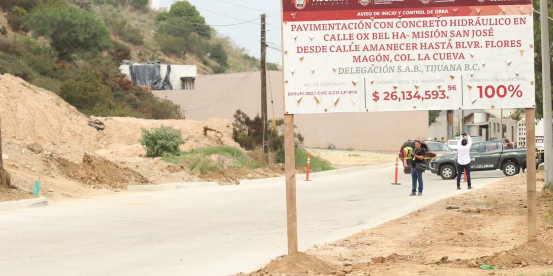 Continúa la inauguración de calles prometidas en campaña por alcaldesa de Tijuana
