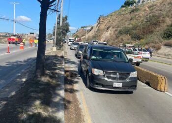 Cierran carril de circulación en el Rosas Magallón por reparaciones