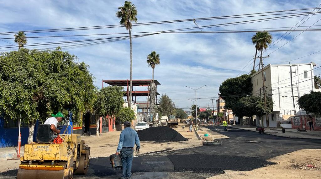 Agilizan programa de bacheo de la Cespt
