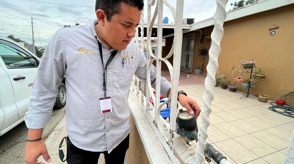 Cespt adquiere 53 mil nuevos medidores