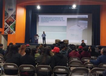 Comparten innovaciones en temas de construcción y diseño de ciudades