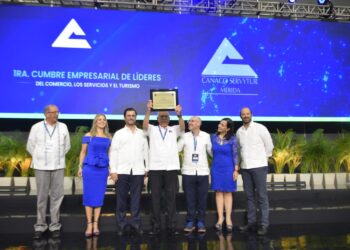 Reconoce Concanaco Servytur trayectoria de Gildardo Rosas en la dirección de Canaco Ensenada