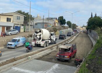 Reconocen vecinos de subdelegación Salvatierra voluntad de alcaldesa por mejorar vialidades de la zona