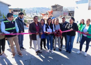 Refuerza pavimentación de cara al fin de año el Ayuntamiento de Tijuana