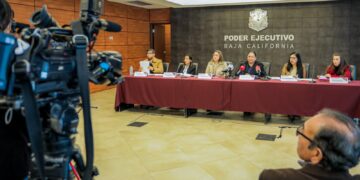 Inhabilitan a ex oficial mayor del Estado involucrado en proyecto fallido de planta fotovoltaica
