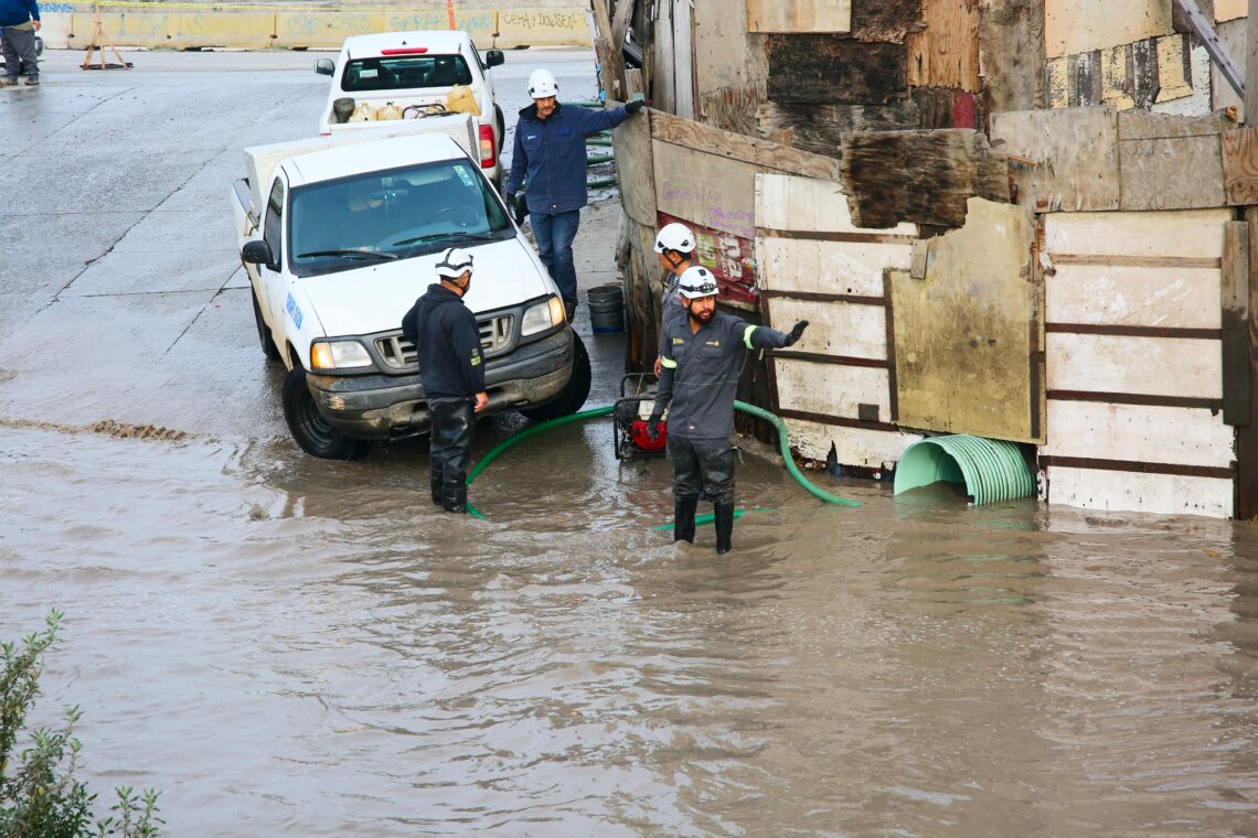Continúa operativo emergente por incidencias en la Red Sanitaria de Tijuana luego de las lluvias