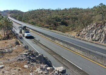Temen constructores caos económico por cancelación de licitaciones carreteras