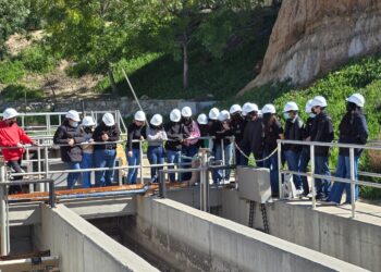 Estudiantes visitan Planta de Tratamiento Arturo Herrera