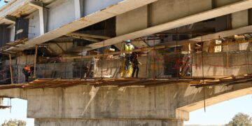 Puente El Chaparral abre circulación en Junio, anuncia Ayuntamiento