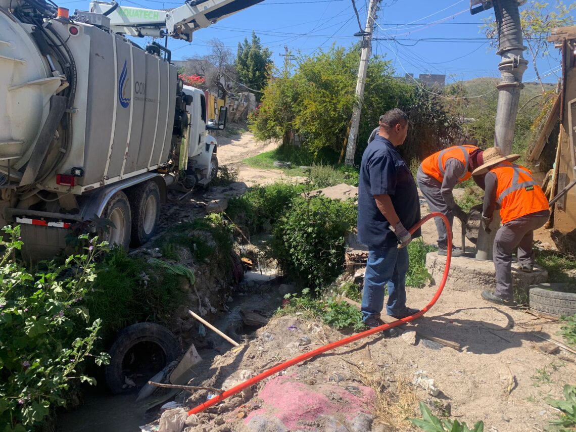 Realiza Cespt trabajos de mantenimiento correctivo en colonias de Tijuana