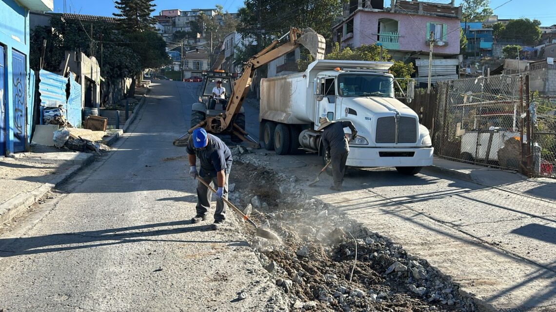 Reposición de red de alcantarillado sanitario en Col. Sánchez Taboada