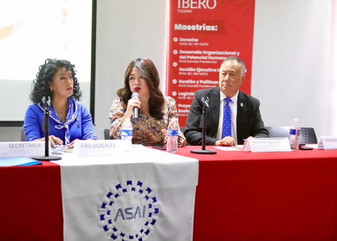 Refrenda CEPIBC compromiso para que agentes inmobiliarios cuenten con su licencia