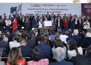 Firman Acuerdo Nacional por el Derecho al Agua y Sustentabilidad