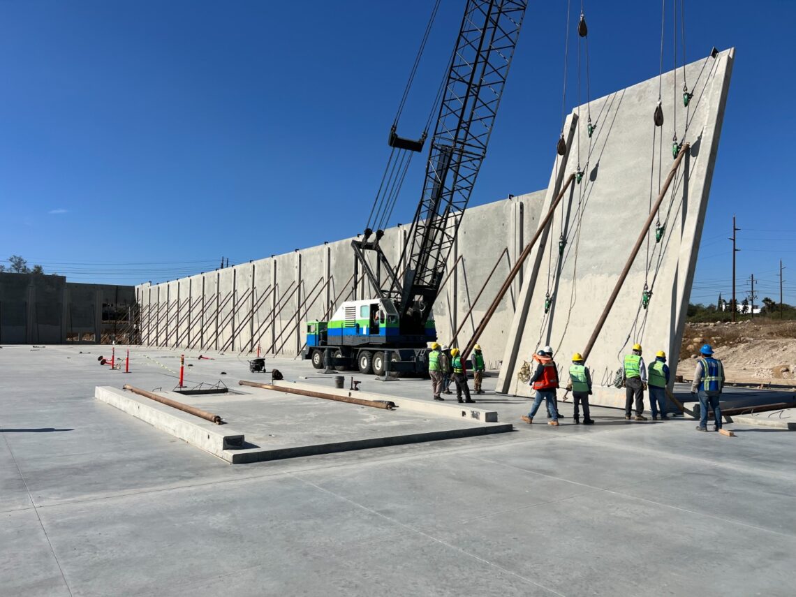 Colocan primera piedra en “FRASA Otay Industrial Park” 