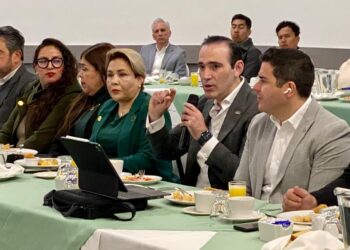 Coadyuva sector empresarial en la actualización de leyes para el ordenamiento urbano