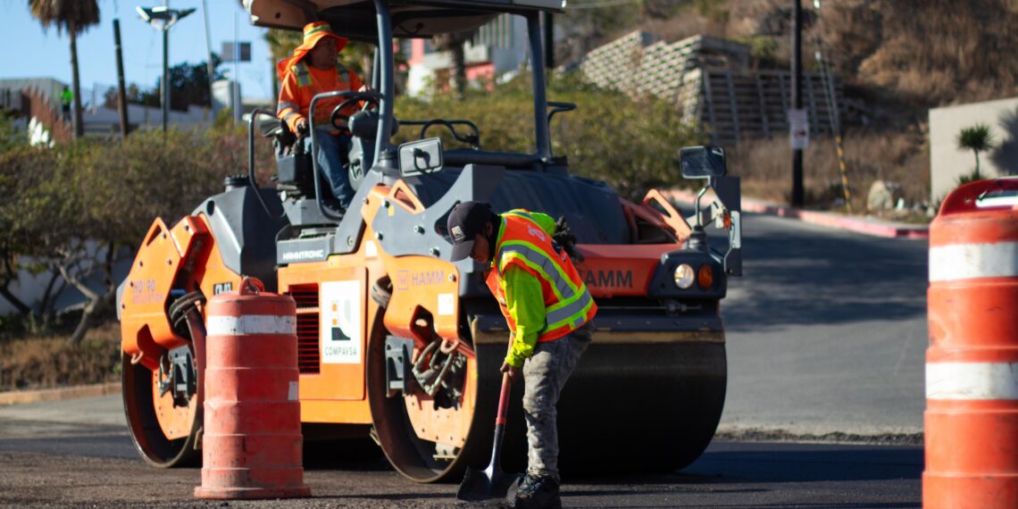 Continúa rehabilitación de vialidades en Tijuana