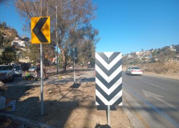Colocan señalética en tramo del Rosas Magallón