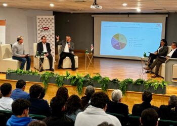 Expone secretario del Agua acciones de saneamiento y reúso del agua