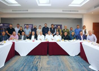 Presenta CESPT estrategia hídrica ante Asociación Mexicana de la Industria de la Construcción