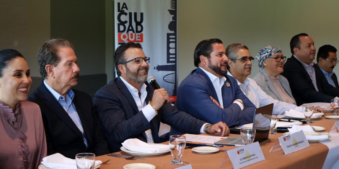 Reconocen a empresas y ciudadanos por jornada de limpieza en bulevar 2000 y canalización del Río Tijuana