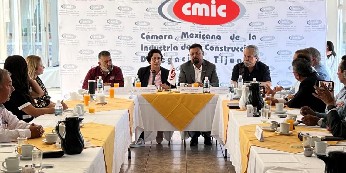 Acuerdan CMIC y Ayuntamiento de Rosarito alianza para transformar obra pública