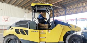 Adquirirá SICT 54 máquinas de pavimentación para conservación de carreteras en el país