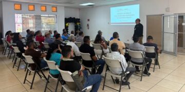 Capacitan a más de 200 choferes de transporte público de Mexicali: IMOS