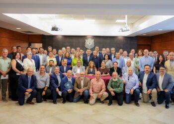 Dialoga Marina del Pilar con empresariado sobre infraestructura, mejora financiera y gestiones federales