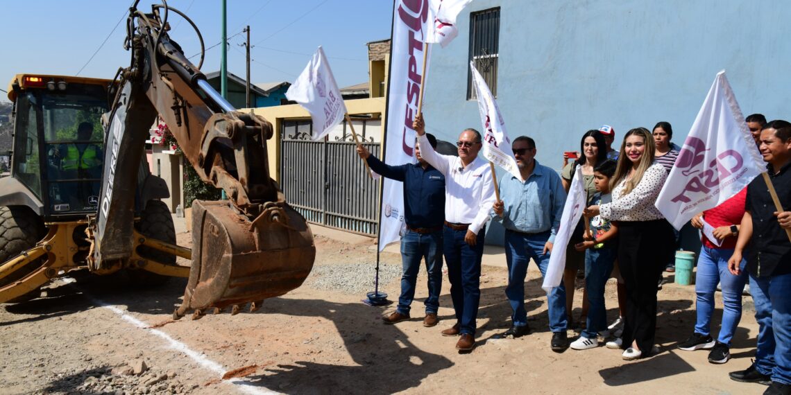 Arranca obra de drenaje sanitario en Granjas Familias Unidas: CESPT