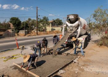 Más de 2 mil 400 metros cuadrados rehabilitados en Tecate con «Bacheo por delante»: CESPTE