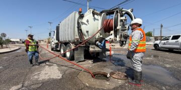 CESPM atiende encharcamientos y emergencias tras lluvia en Mexicali