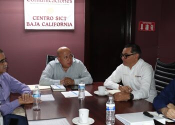 Unen esfuerzos SIDURT y SICT para conservación de red de carreteras federales en BC