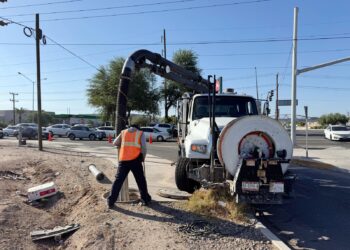 Refuerza CESPM mantenimiento de redes sanitarias y pluviales de Mexicali