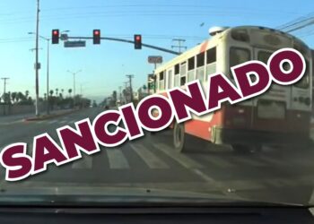 IMOS sanciona a conductor de transporte público en Ensenada por ignorar señalamientos viales