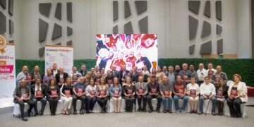 Reconoce CESPT a personal por años de servicio