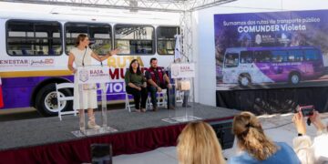Lanza Marina del Pilar transporte Comunder Violeta para mujeres estudiantes en Mexicali