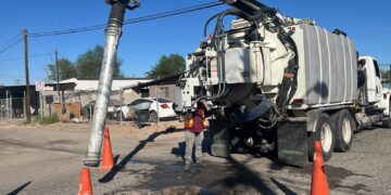 Intensifican mantenimiento sanitario en diversos sectores de Mexicali