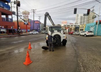 Refuerza CESPT trabajos de desazolve en Tijuana