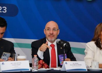 Reforma a la Jornada Laboral debedar certidumbre a las empresas familiares