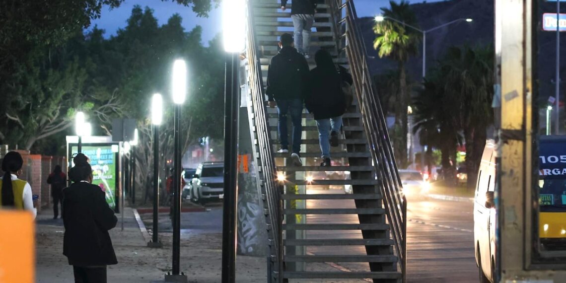 Instalan luminarias de Sendero Seguro en el Parque Morelos y zona universitaria del bulevar Insurgentes