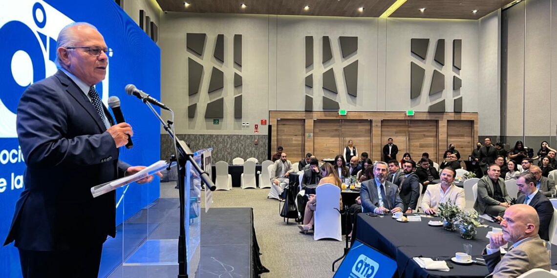 Exige AIMO estrategia clara para reactivar la economía