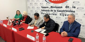 Fortalecen CMIC e ICAT capacitación certificada para el sector constructor