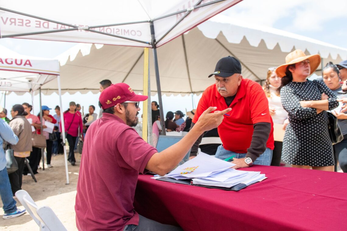 Incorpora CESPT a Colinas del Sol a la rede de agua potable en Playas de Rosarito