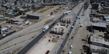 Bulevar 2000 contará con nueve retornos en obra de carriles confinados