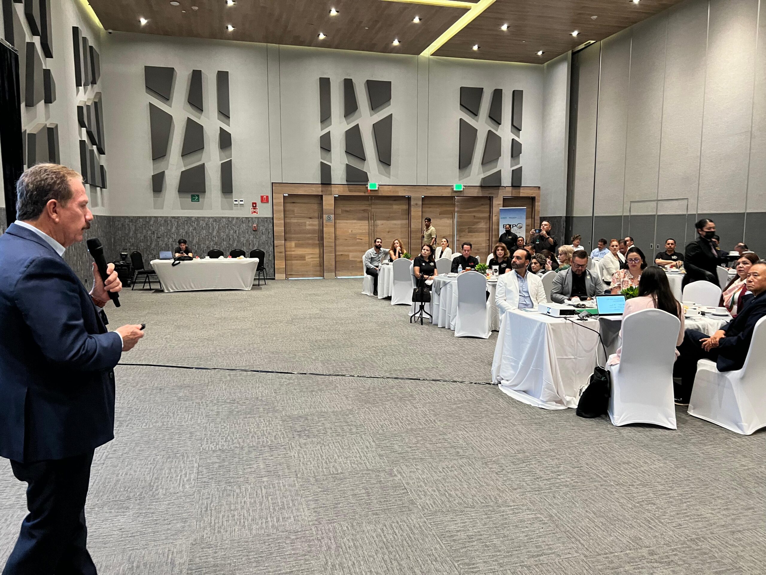 Plantea CCE convertir a Tijuana en un Hub Tecnológico Industrial