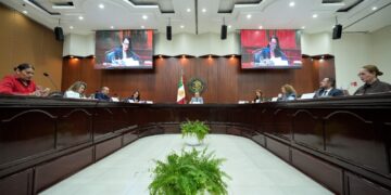 Congreso aprueba nueva solicitud de licencia indefinida de Rubén Rocha