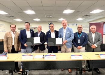 Emprenderán estrategia binacional para fortalecer la región Cali-Baja