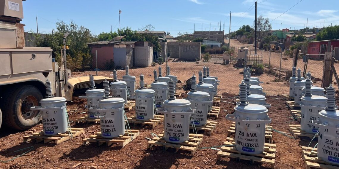 Trabaja SIDURT en construcción de líneas eléctricas en San Quintín